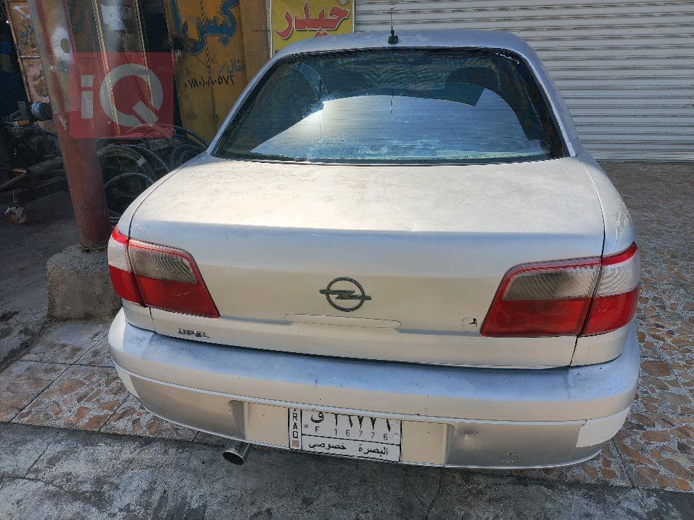 اوبل أوميغا